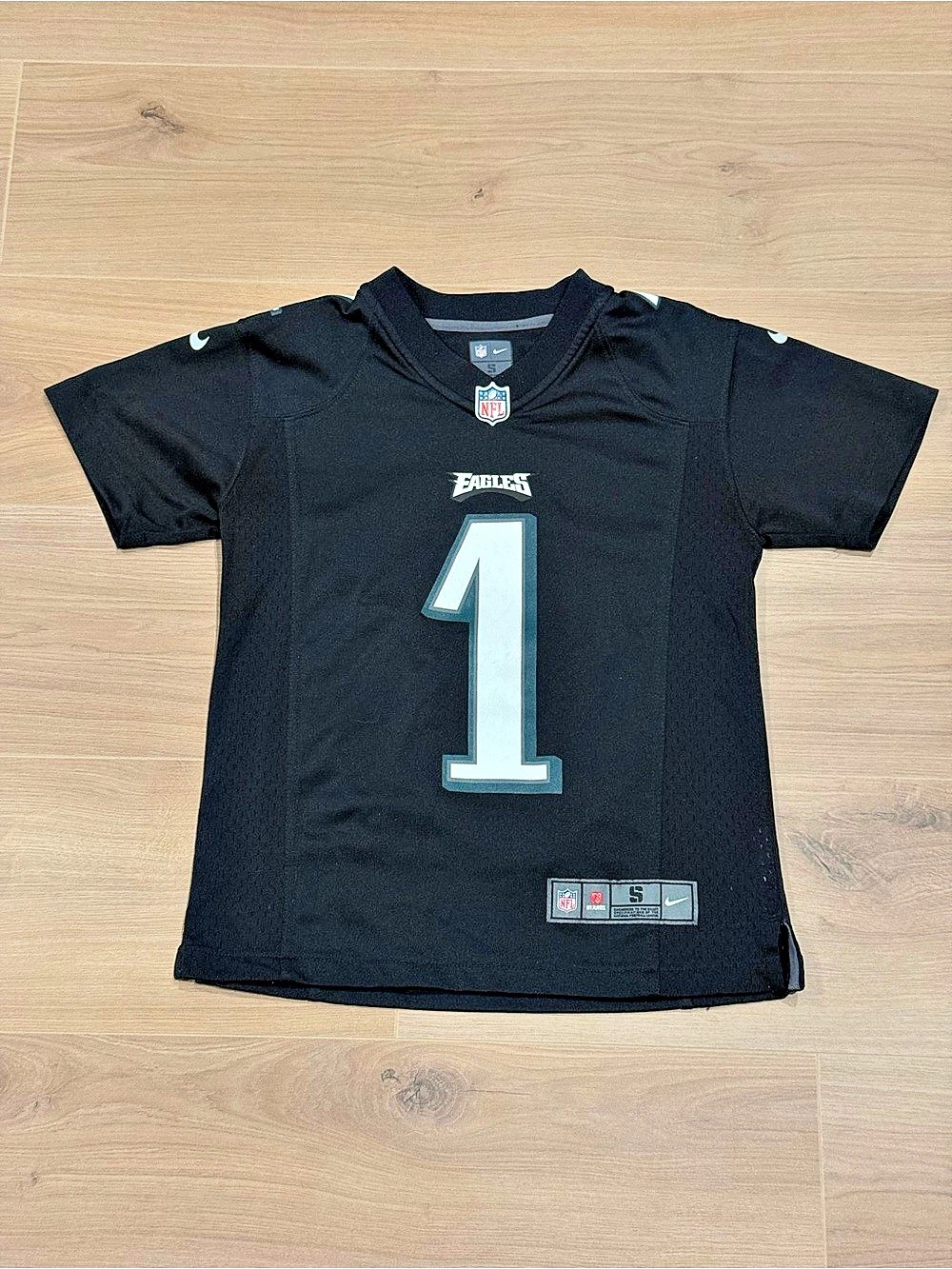 Nike Jalen Hurts Philadelphia Eagles #1 jersey Black Size Small NFL Jersey